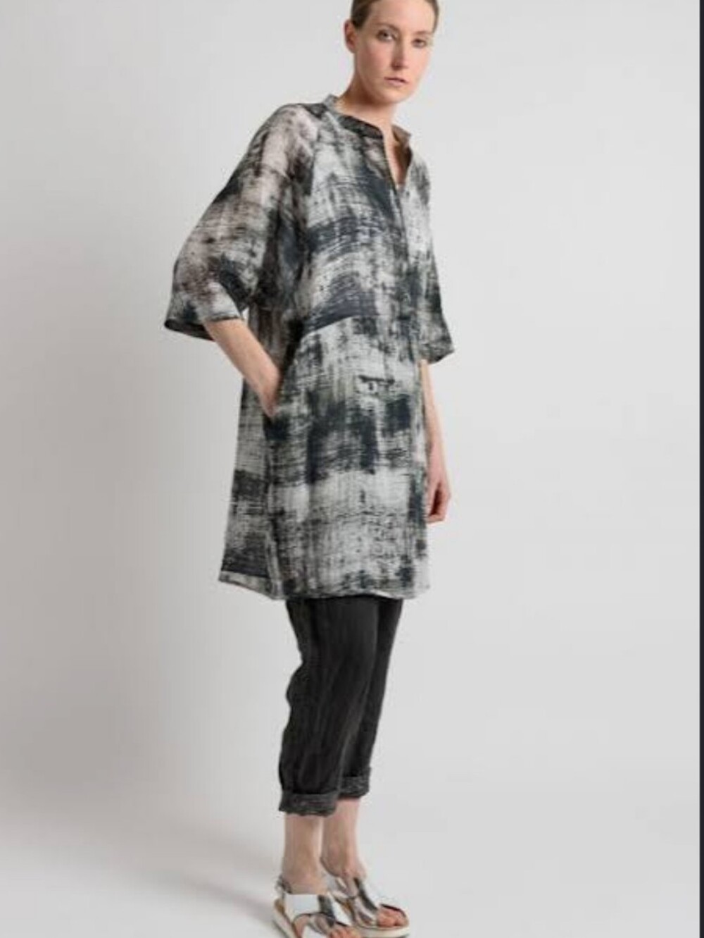 Oska Ramie 3/4 Sleeve Printed Tunic in Black Size 3